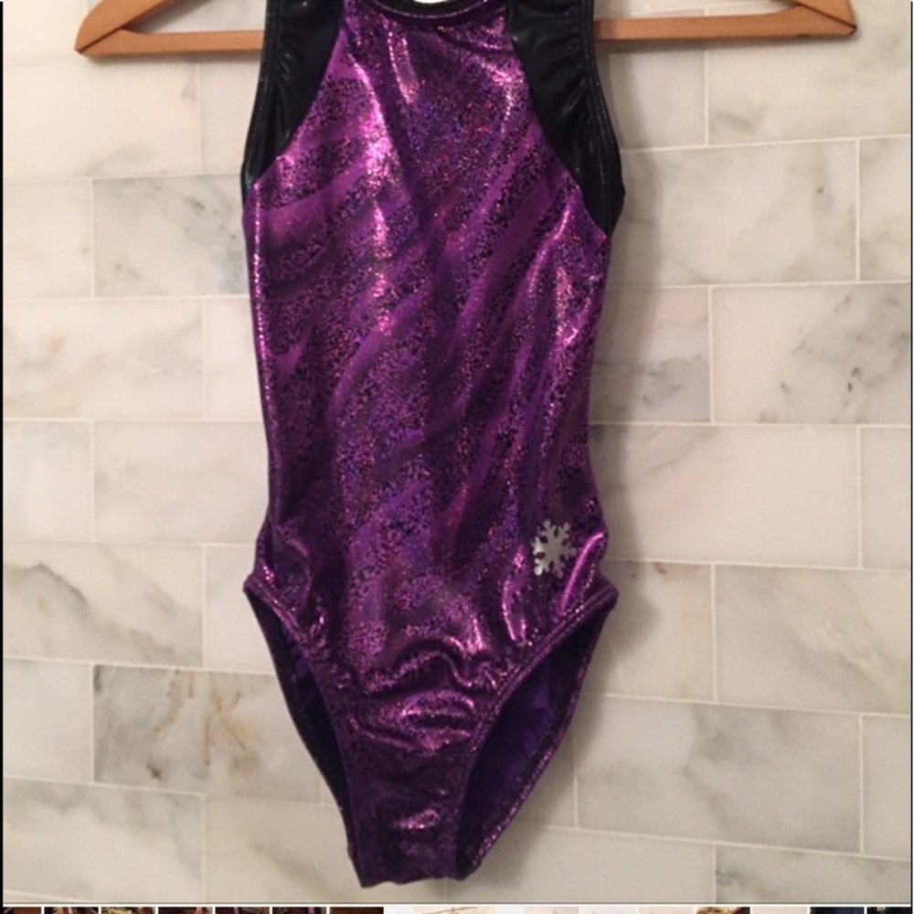 Leotard - Picture 6 of 8